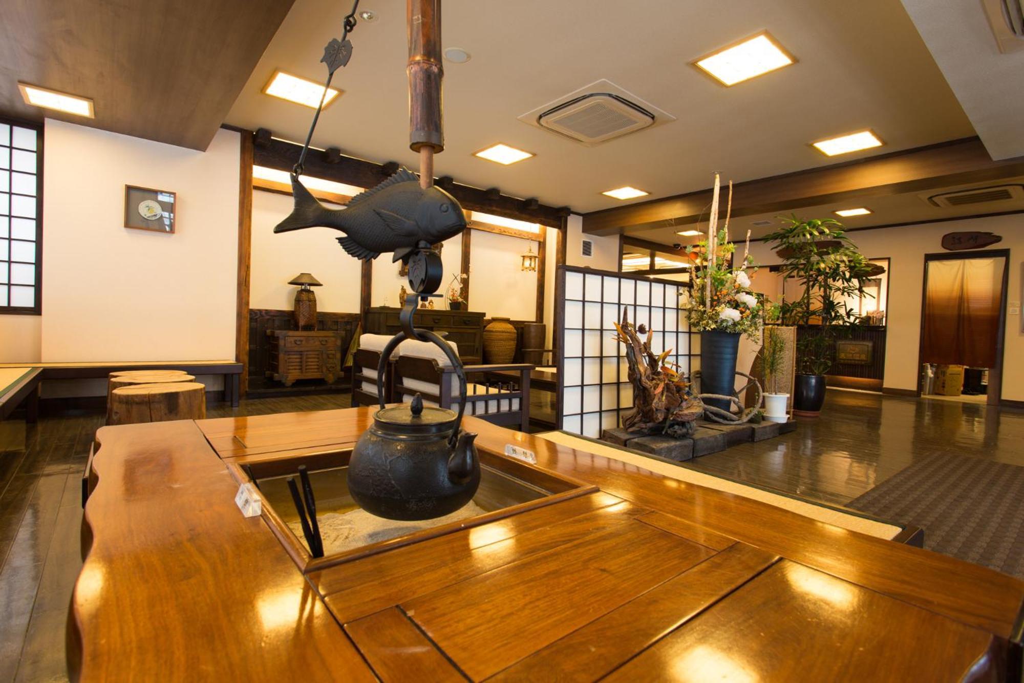Shikishimaso Hotel Higashikawa Bagian luar foto